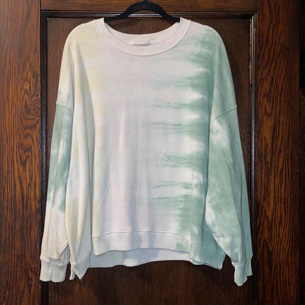 Tie dye sweatshirt